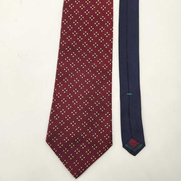 Tommy Hilfiger tie red blue 100% silk Repp geometric neat necktie Made in USA - Picture 5 of 11